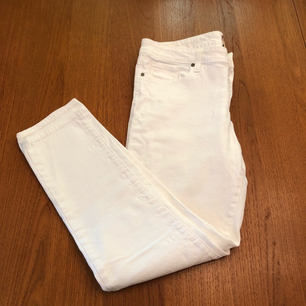 Paige Peg Skinny Jeans. Made in USA